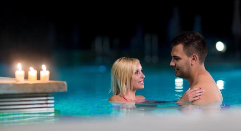 Hotel Rimski Dvor - Rimske Terme Rimske Toplice Extérieur photo