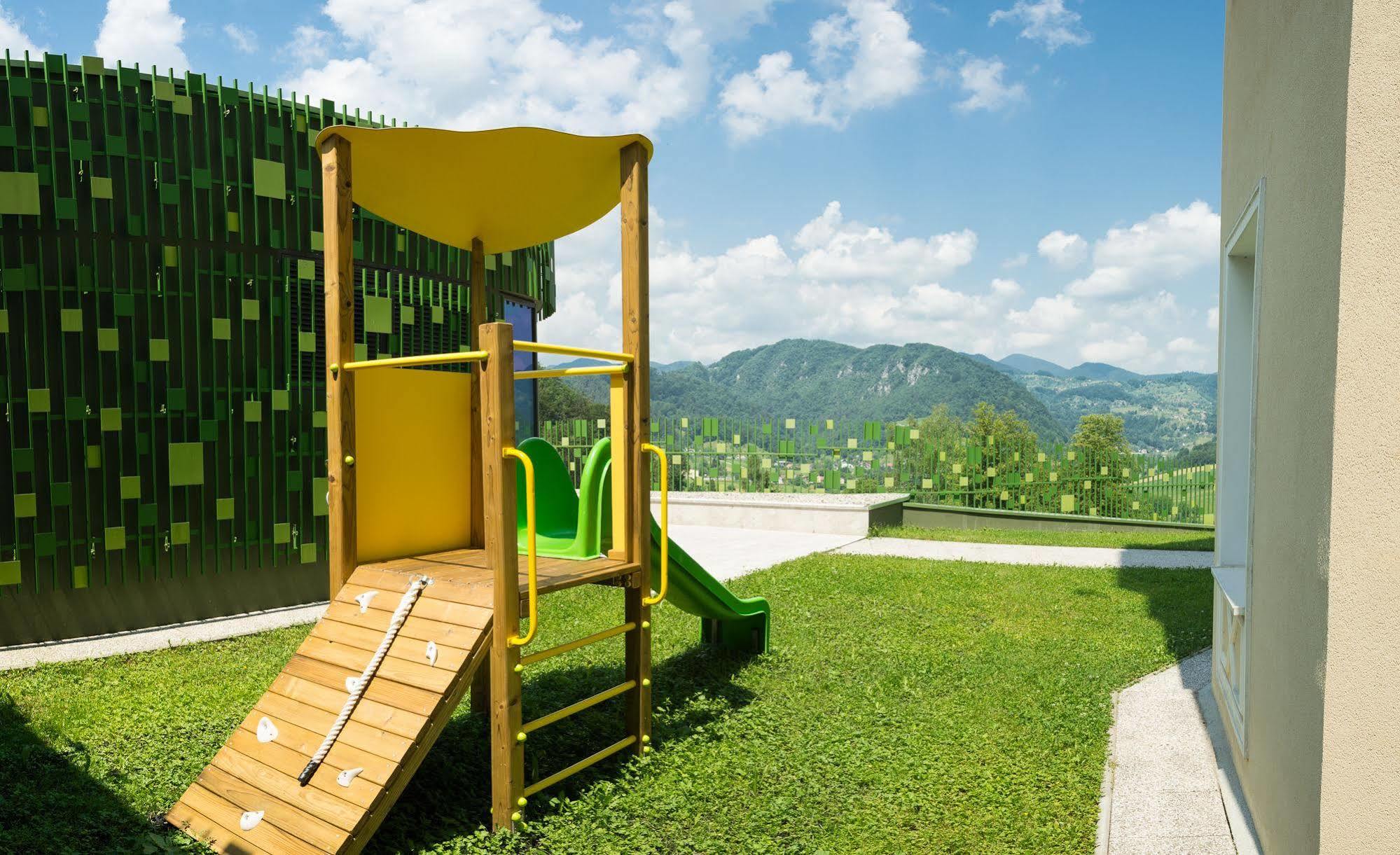 Hotel Rimski Dvor - Rimske Terme Rimske Toplice Extérieur photo